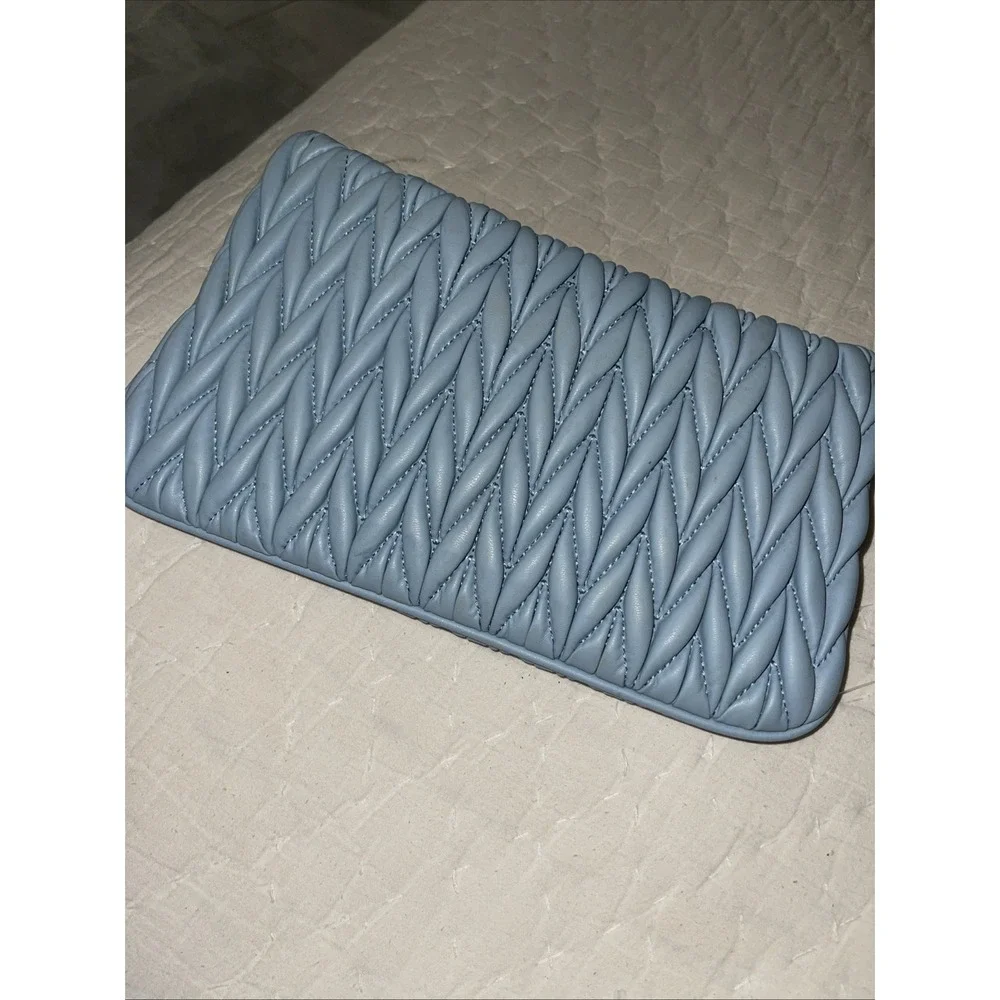 NWOT SHIRALEAH Jody Clutch HandBag Purse Braided Puffy Blue 10
